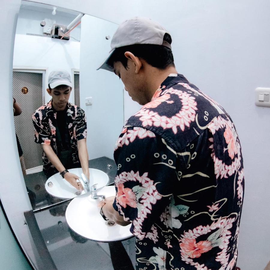 Aur Kuning Hostel Syariah Bukittinggi Eksteriør bilde